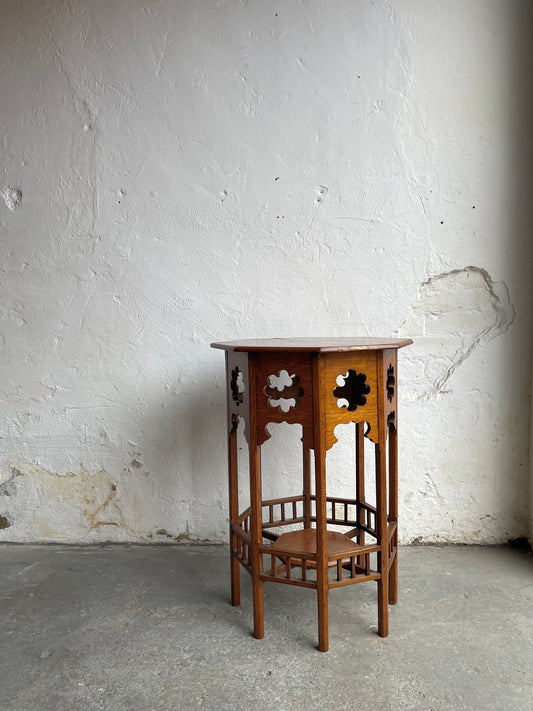 Arts & Crafts Side Table - #1689