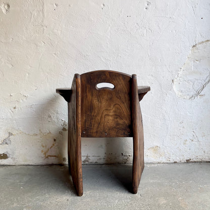 A Pair Of Vintage Elm Armchairs - #1865