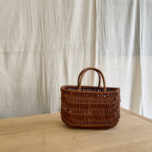 Vintage Basket - #2298
