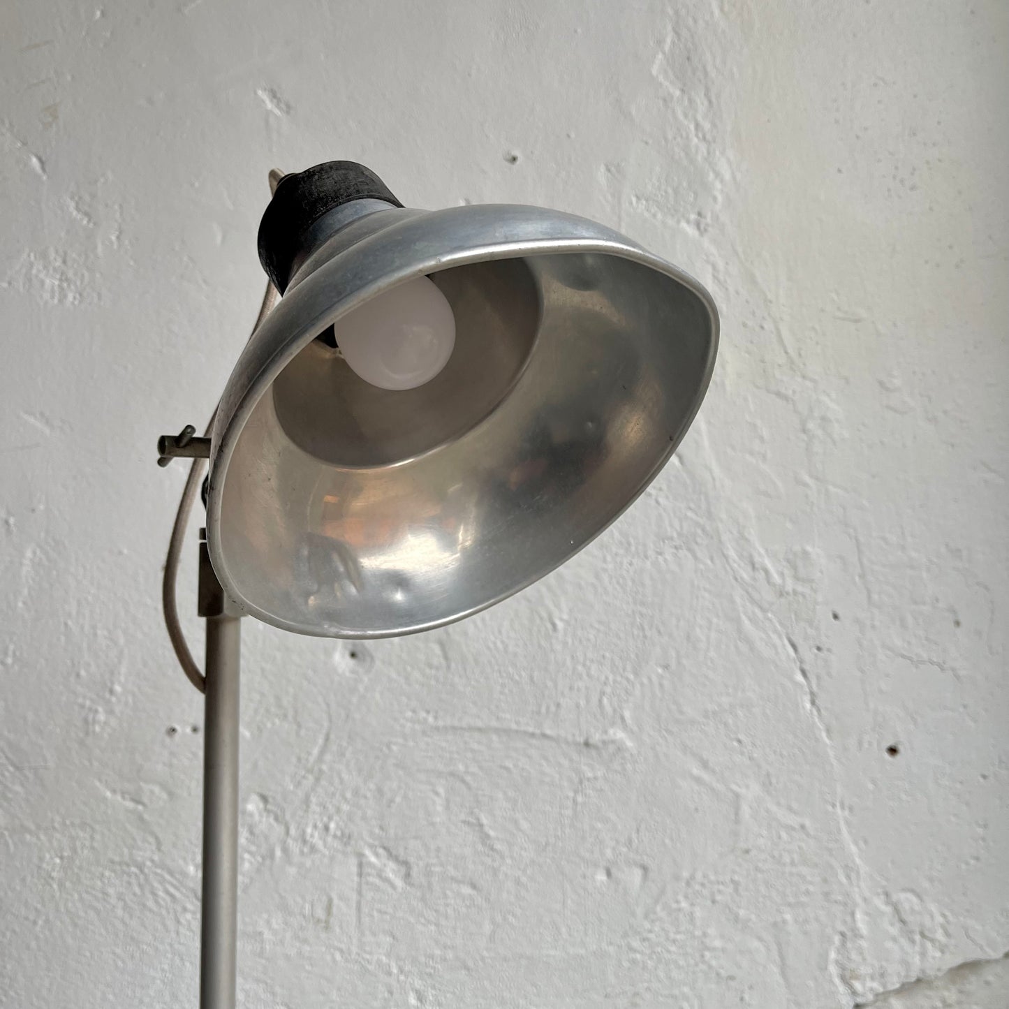 Vintage Tripod Floor Lamp - #1089