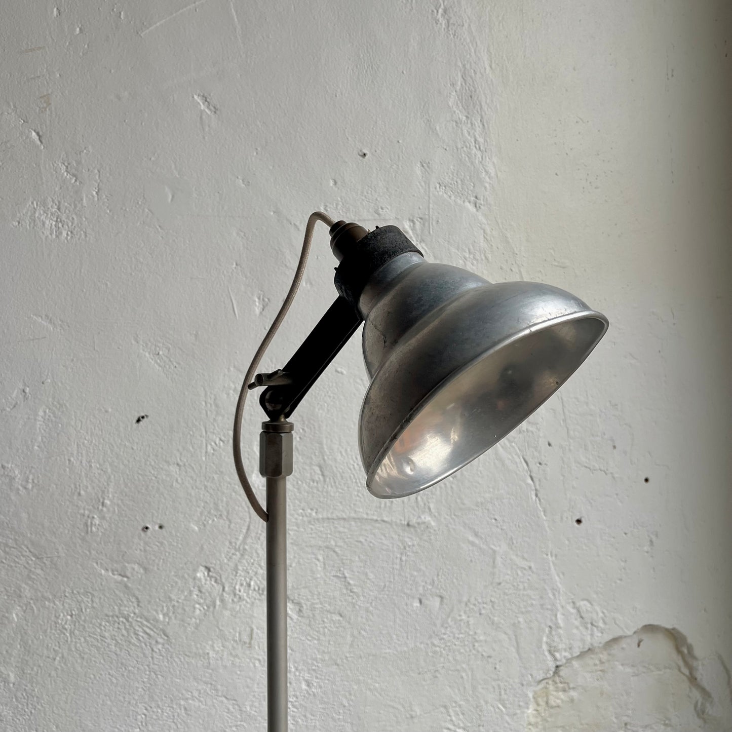 Vintage Tripod Floor Lamp - #1089