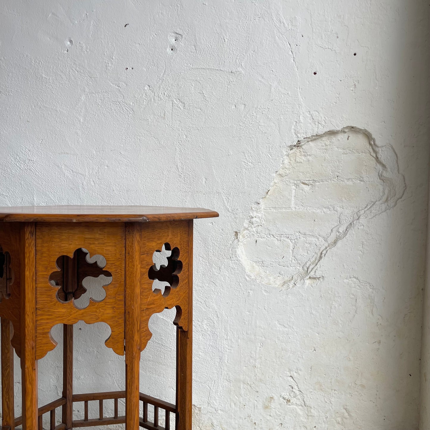 Arts & Crafts Side Table - #1689