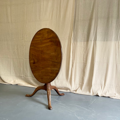 Antique Tilt Top Table - #2192